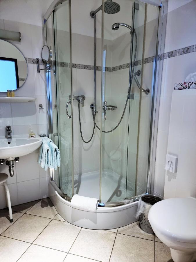Hotel Kurhaus Uhlenberg Bad Munstereifel Bagian luar foto