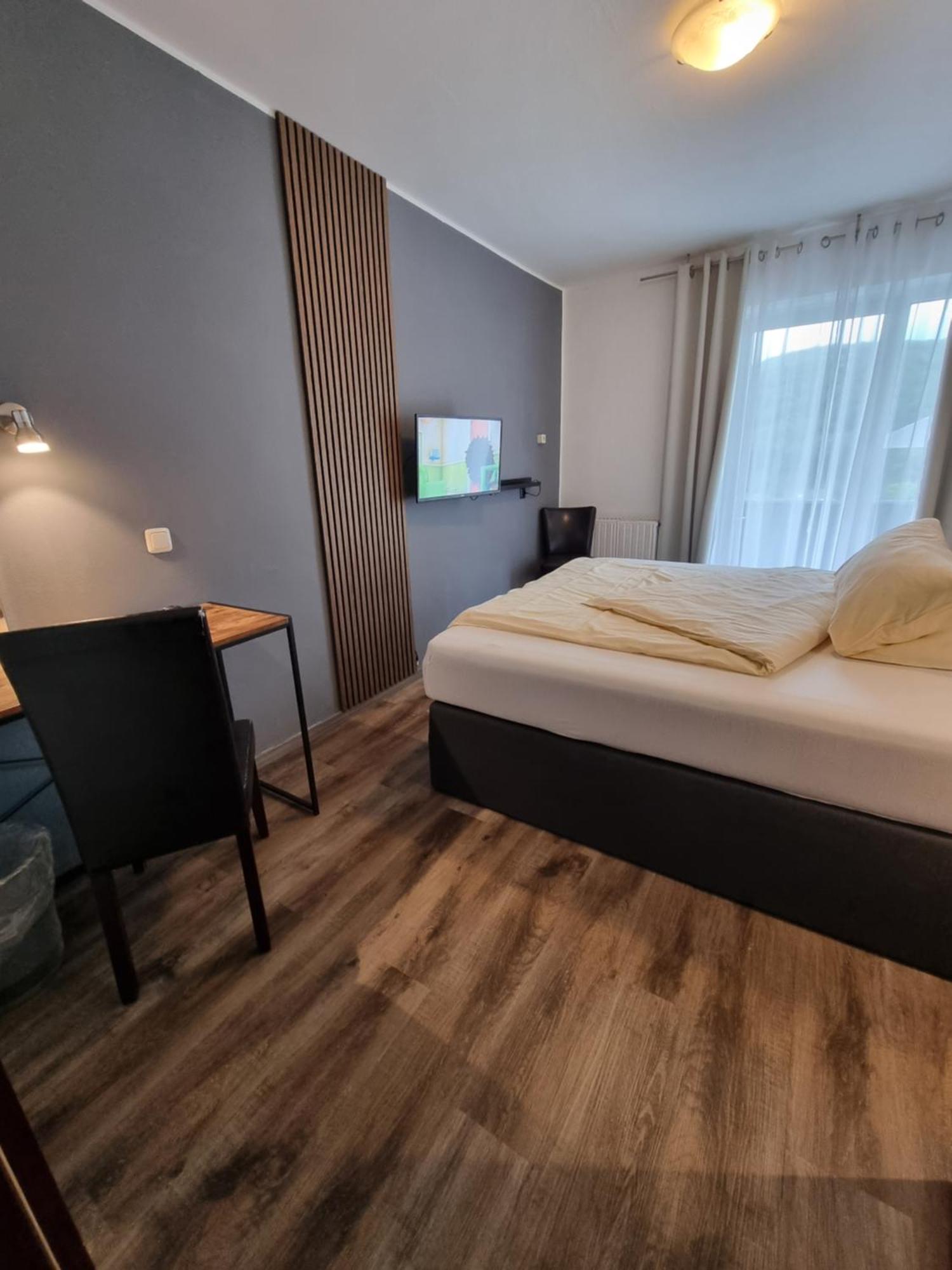 Hotel Kurhaus Uhlenberg Bad Munstereifel Bagian luar foto