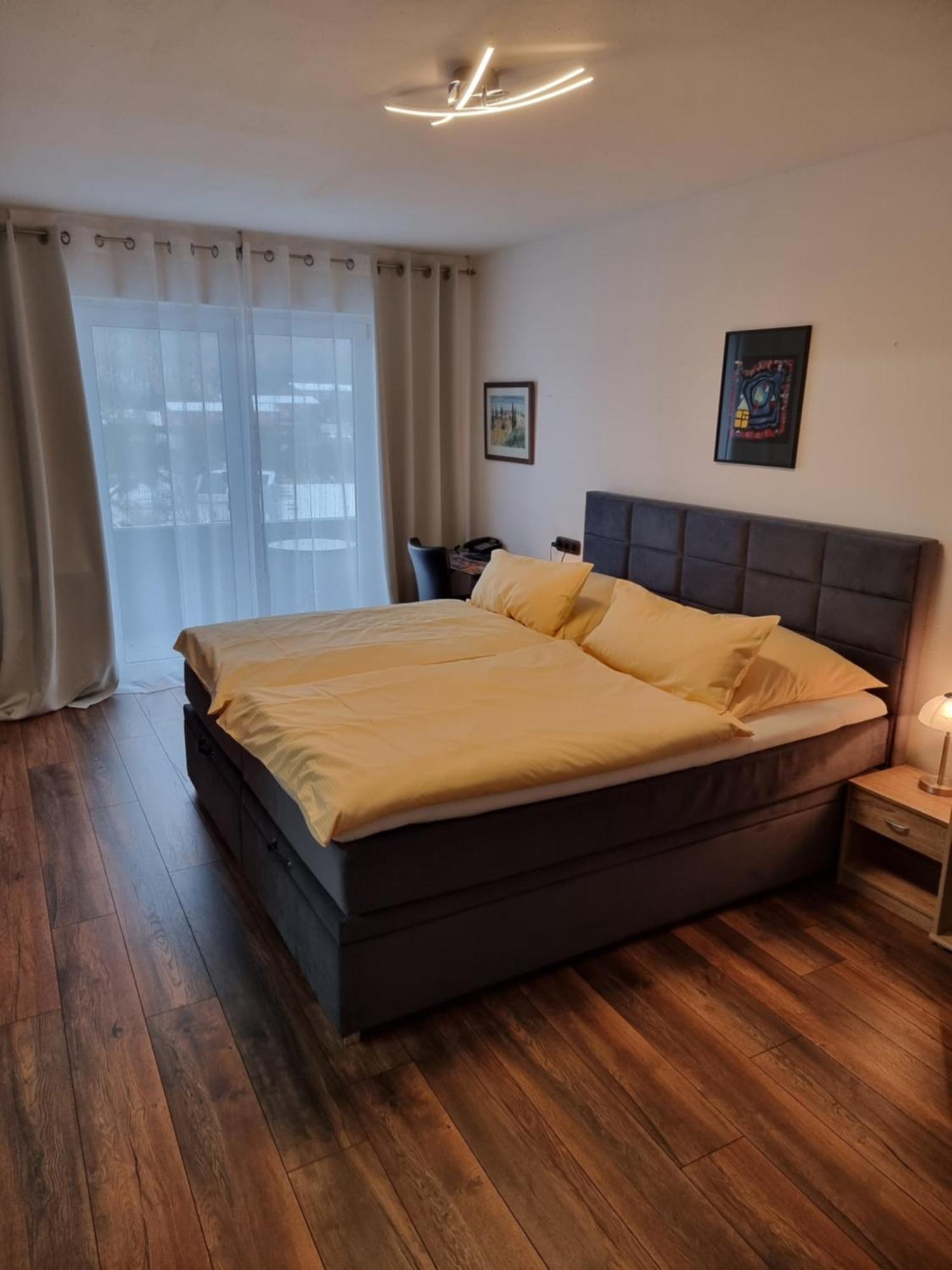 Hotel Kurhaus Uhlenberg Bad Munstereifel Bagian luar foto